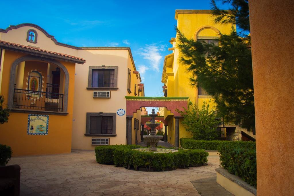 Hotel Suites El Paseo Ciudad Juárez Kültér fotó