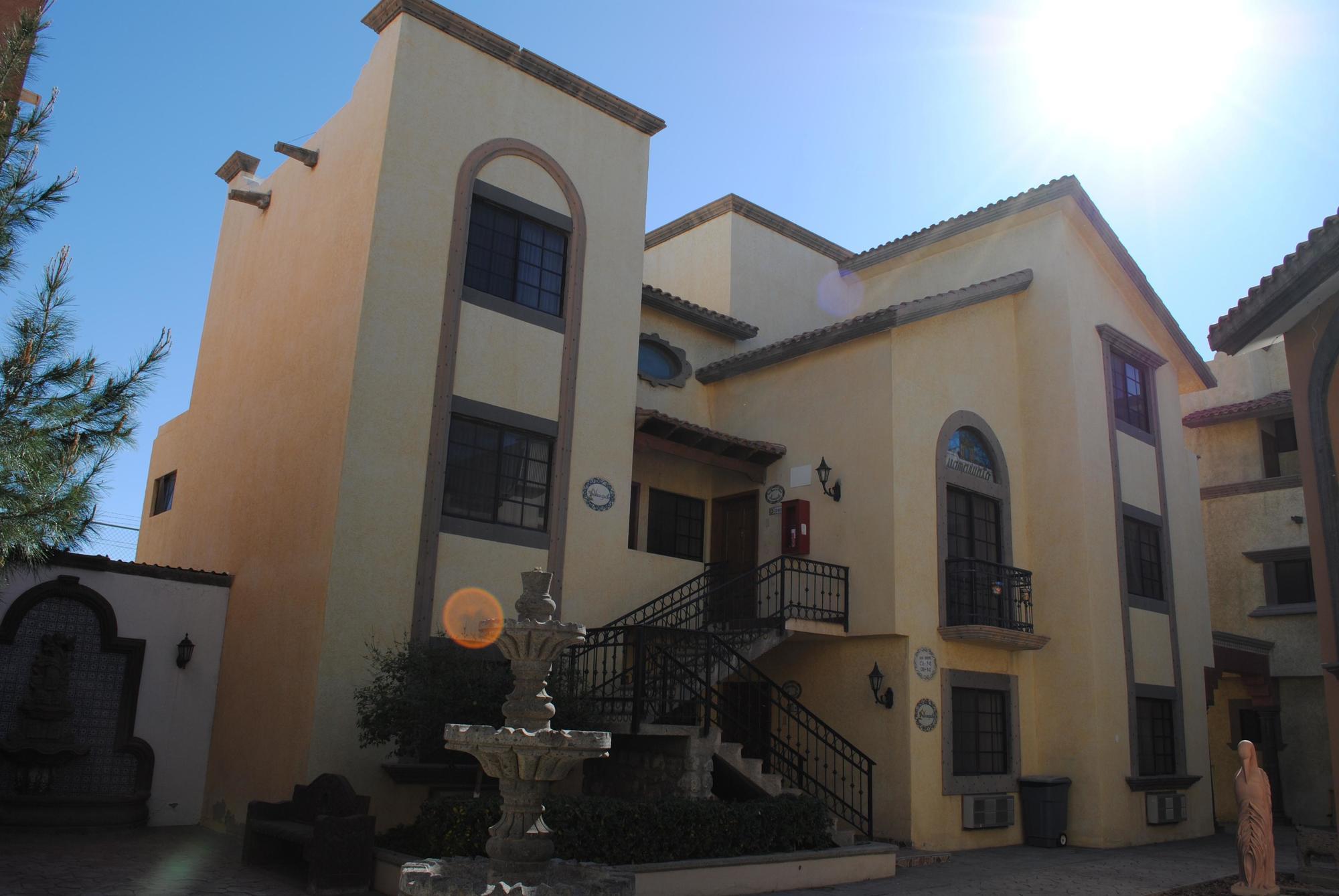 Hotel Suites El Paseo Ciudad Juárez Kültér fotó
