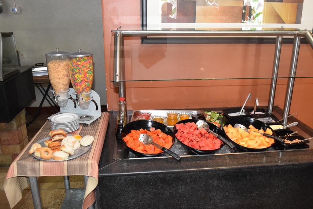 Hotel Suites El Paseo Ciudad Juárez Kültér fotó